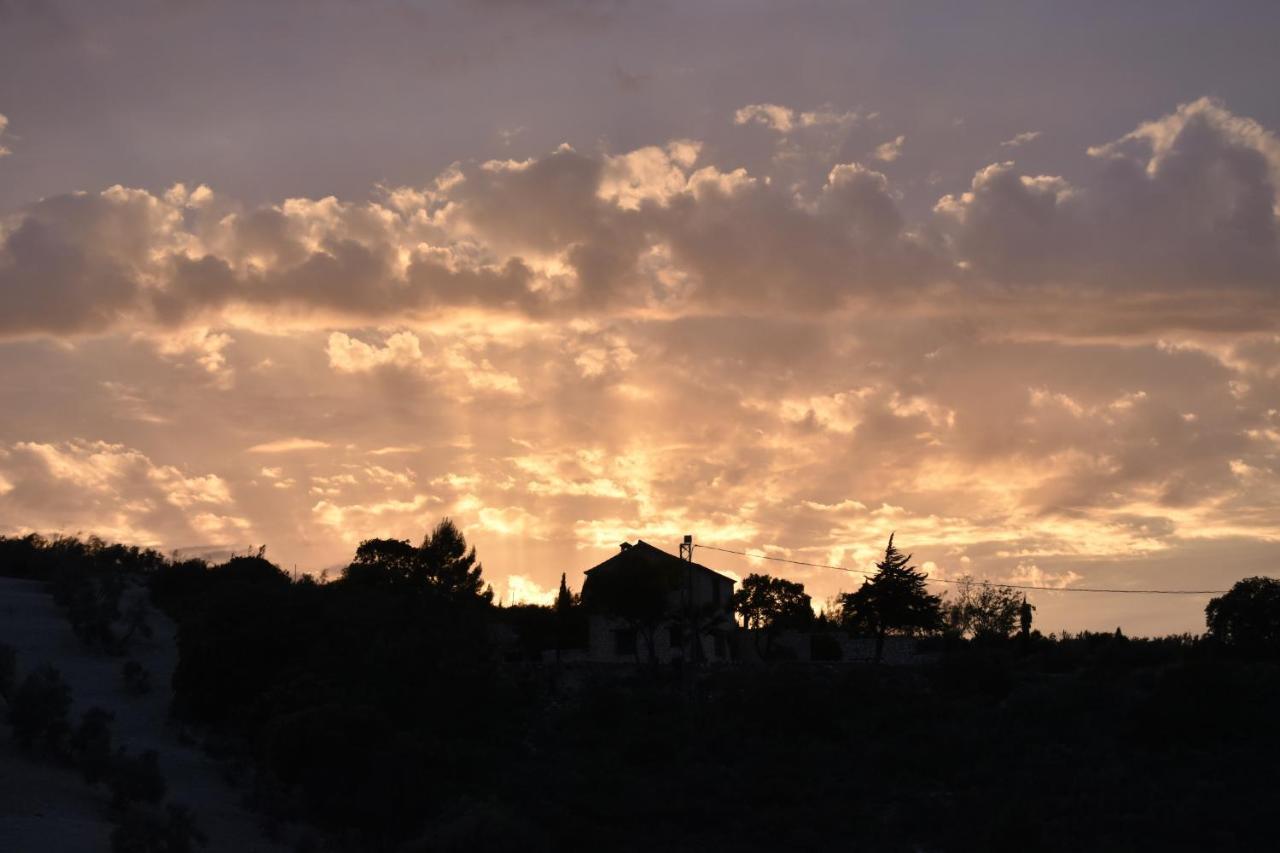 Casas Rurales Las Vinas โอซูนา ภายนอก รูปภาพ