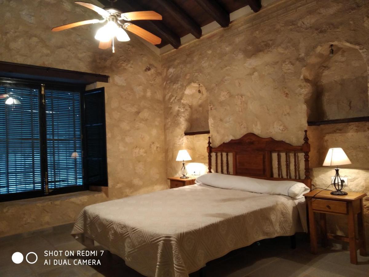 Casas Rurales Las Vinas โอซูนา ภายนอก รูปภาพ